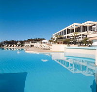 Opal Cove Resort - Local Tourism