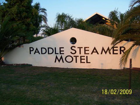 Paddle Steamer Motel - Local Tourism 0