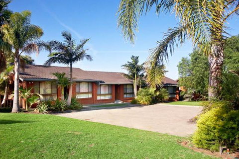 Paradise Holiday Apartments - Accommodation Australia 1