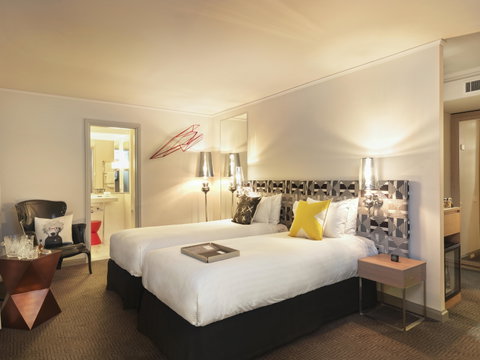 QT Canberra - Accommodation Australia 6