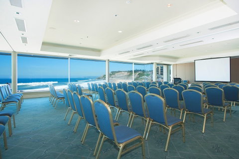 Quality Hotel NOAH'S On The Beach - Accommodation Australia 5