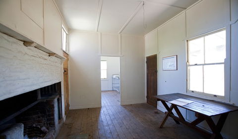 Brackens Cottage - Coolah - Accommodation Australia 1