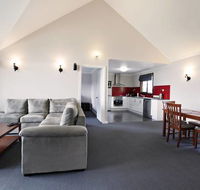 Scarlet Woods Chalet - Australia Shopping