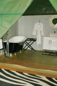 Seven Mile Beach Holiday Park - Local Tourism 4