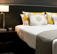 Springfield Lakes Hotel - Accommodation Australia