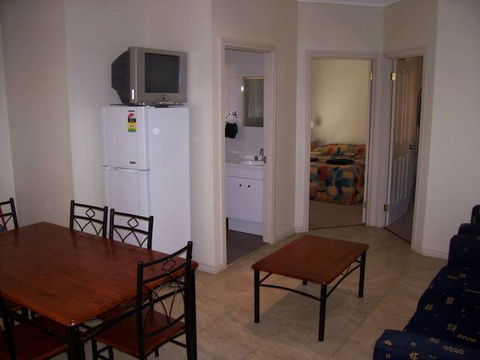 Stuart Caravan & Cabin Park - Local Tourism 4