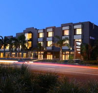 The Brighton Savoy Hotel - Accommodation Australia