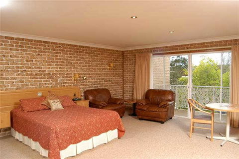 Hermitage Campbelltown - Accommodation Australia 3