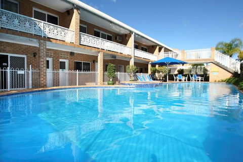 Hermitage Campbelltown - Accommodation Australia 9