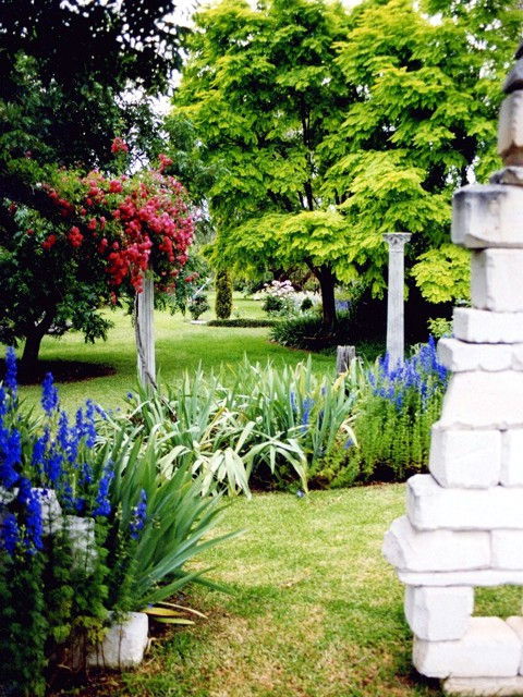 The Retreat At Froog Moore Park - Local Tourism 3