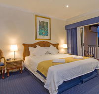 Tinaroo Lake Resort - Holiday Apartments - Local Tourism