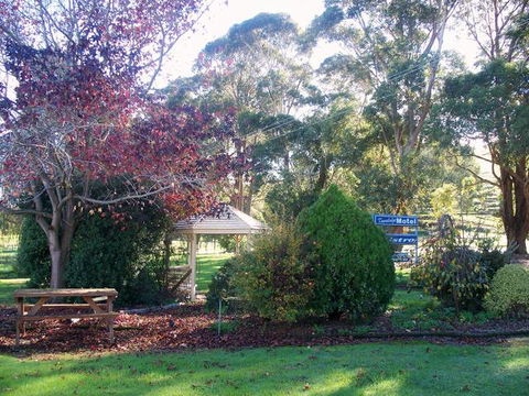 Toora Lodge Motel - Local Tourism 0