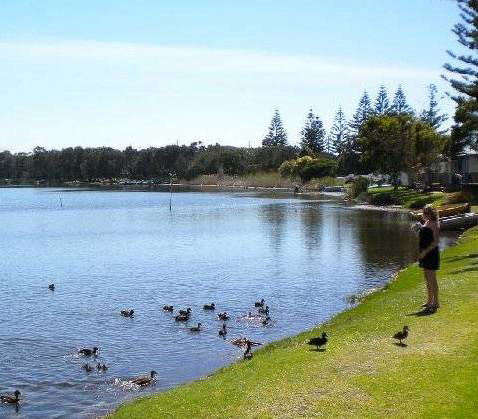 Two Shores Holiday Village - Local Tourism 2