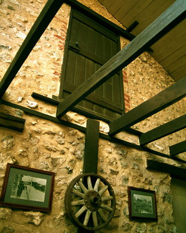Victoria Hotel - Accommodation Australia 5