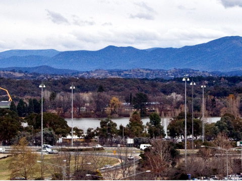 Waldorf Apartment Hotel Canberra - Accommodation Australia 4