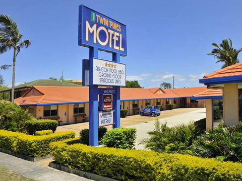 Yamba Twin Pines Motel - Local Tourism 1
