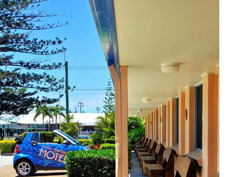 Yamba Twin Pines Motel - Local Tourism 4