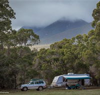 Mt Trio Bush Camp and Caravan Park - Bed n Breakfasts