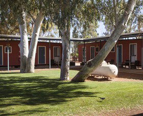 Curtin Springs Wayside Inn - Local Tourism 6