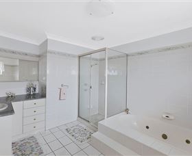 Waterfront Paradise - Accommodation Australia 4