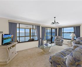 Waterfront Paradise - Accommodation Australia 6