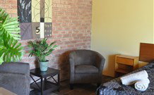 Lightning Ridge Outback Resort And Caravan Park - Accommodation Australia 4