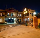 Albury Paddlesteamer Motel - Albury - Accommodation Australia