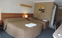 Alexander Motor Inn - Accommodation Australia 2