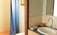 Catalina Motel Lake Macquarie - Toronto - Accommodation Australia 3