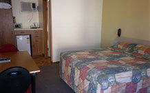 Daydream Motel - Broken Hill - Accommodation Australia 0
