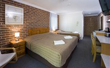 Dolphin Shores - Vincentia - Accommodation Australia 6