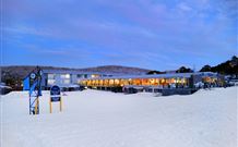 Smiggins Hotel - Smiggin Holes - Accommodation Australia 0