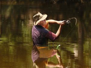 Lochlorian Trout Fishing And Getaway - Australia Shopping 0
