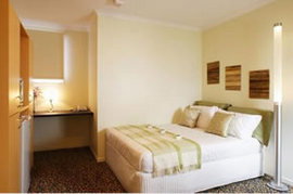 Snooze Inn - Accommodation Australia 0
