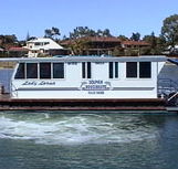 Dolphin Houseboat Holidays - Accommodation Australia