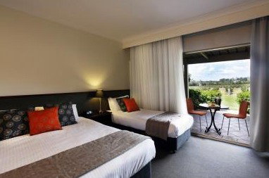 Harrigan's Irish Pub And Accommodation - Australia Shopping 4