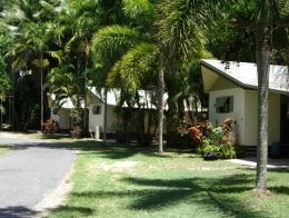 Pinnacle Village Holiday Park - Accommodation Australia 1