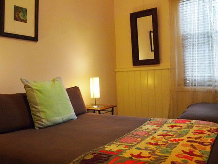 The Flying Fox Backpackers - Local Tourism 3