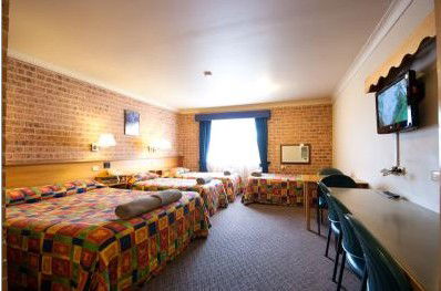 Blue Gum Motor Inn - Accommodation Australia 2