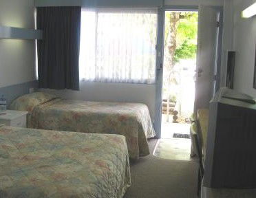 Best Western Motel Farrington - Accommodation Australia 1