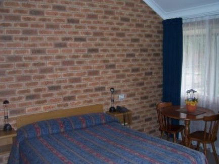 Condobolin Motor Inn - Accommodation Australia 5