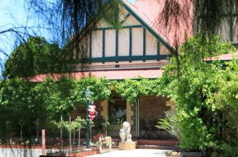 The Lodge Outback Motel - Accommodation Australia 0