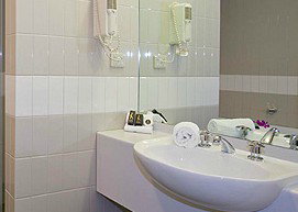 Hemisphere Conference Centre & Hotel - Accommodation Australia 2