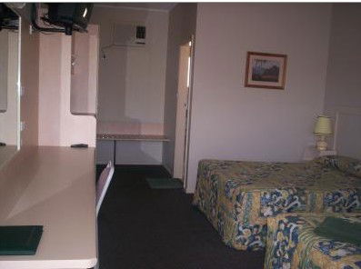 Gilgandra Motel - Australia Shopping 2