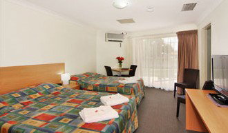 Country Capital Motel - Accommodation Australia 1