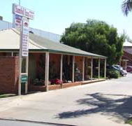 Yambil Inn Motel