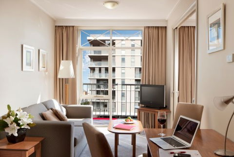 Crowne Plaza Newcastle - Local Tourism 2