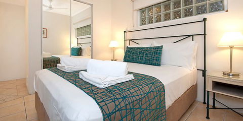 The Newport On Macrossan - Australia Shopping 3