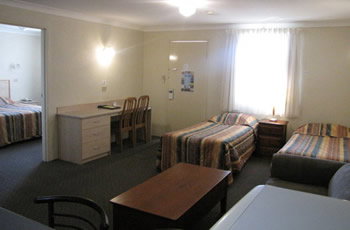 Golf Links Motel - Accommodation Australia 4