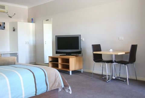 Sundowner Bendigo Golden Reef Motor Inn - Local Tourism 1
